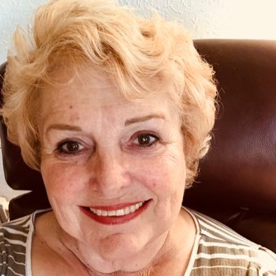 Profile Picture of Dee Grubbs (@deeGrubbs2) on Twitter