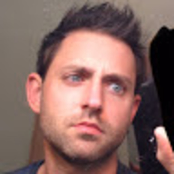 Paul Olsavsky - Poshmark Profile Picture of Paul Olsavsky (@platypusman82) on Poshmark