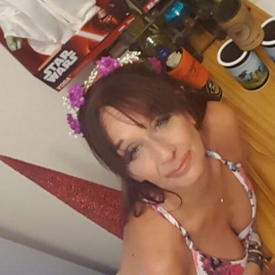 Profile Picture of Julie Leahy (@JulieLeahy4) on Twitter