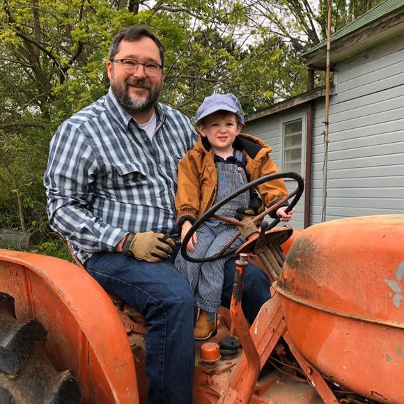 Profile Picture of Sam Trisler (@hellontheborder) on Poshmark