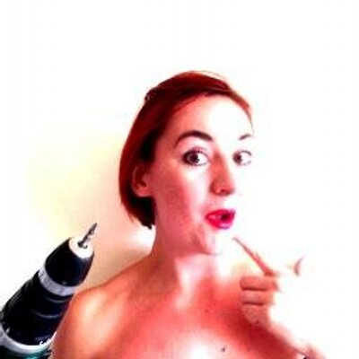 Profile Picture of Lindsey Lines (@LindseyLines) on Twitter