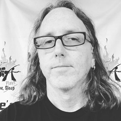 Profile Picture of Mike Kinney (@MyGuitarRocks) on Twitter