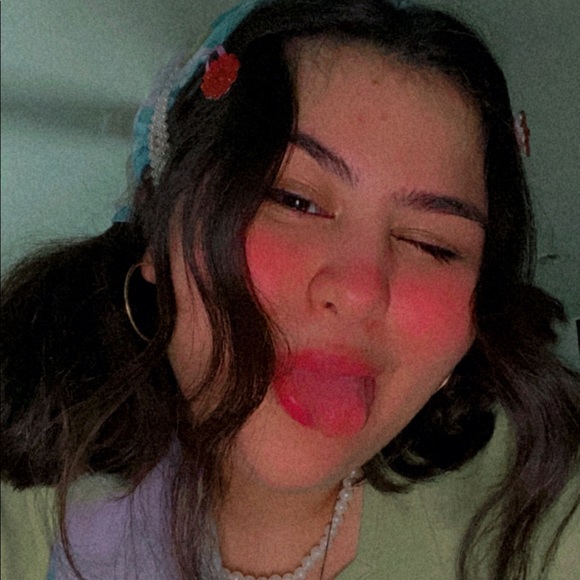 Profile Picture of Brianna Monarrez (@brimonarrez) on Poshmark