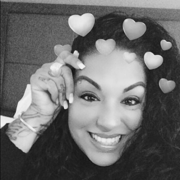 Profile Picture of Felicia Soto (@feliciasoto1) on Poshmark