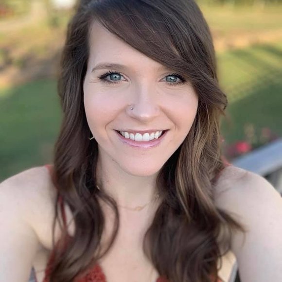Profile Picture of Kara Mcdaniel (@karamcdaniel15) on Poshmark