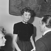 Profile Picture of Julia Whalen (@juliawhalen396) on Youtube