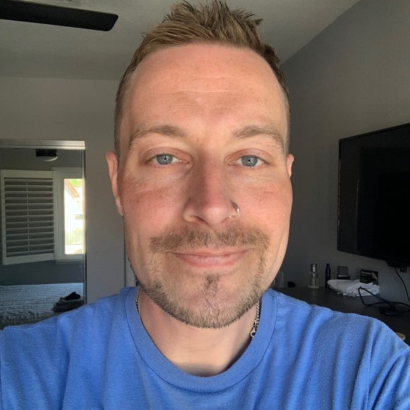 Profile Picture of Chris Aimonetto (@halogardens) on Poshmark