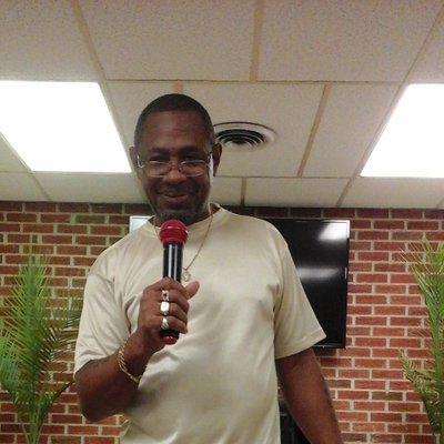 Profile Picture of SYLVESTER  COLLINS (@cadillacman84) on Twitter