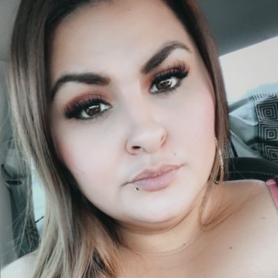 Profile Picture of Sylvia Silvas (@sylvia_silvas) on Twitter