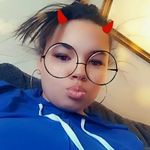 Profile Picture of crystal bradley (@queen_sexy67) on Instagram