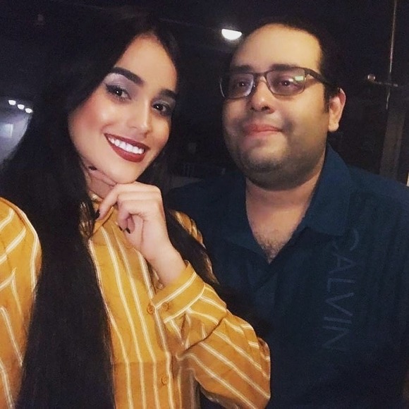 Profile Picture of David Haros (@daharos) on Poshmark