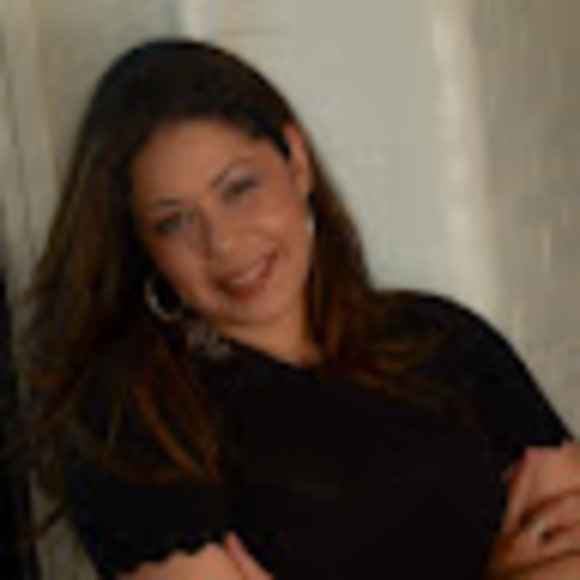 Brenda Sabater - Poshmark Profile Picture of Brenda Sabater (@bsabater23) on Poshmark