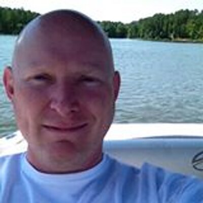 Profile Picture of Chris Earnhardt (@chrisearnhardt) on Twitter