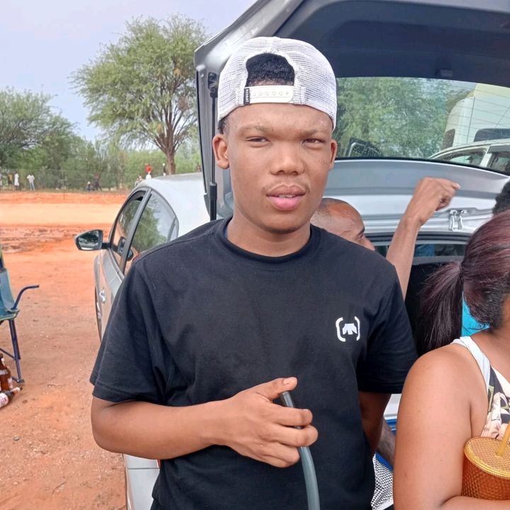 Profile Picture of wayneleepersence (@wayneleepersence) on Tiktok