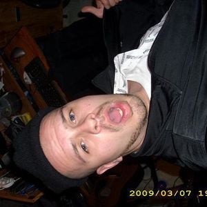 Profile Picture of Do It Big Cuz I Am (@williamteeter) on Myspace