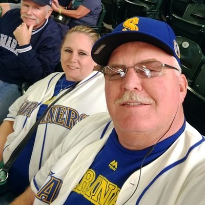 Profile Picture of JERRY DAVENPORT (@BALLOFFUNNY) on Twitter