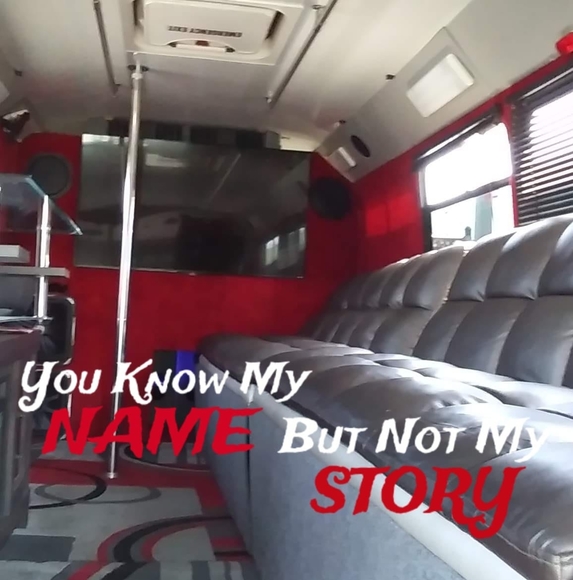 Profile Picture of Mike Diamond (@mikediamond878) on Poshmark