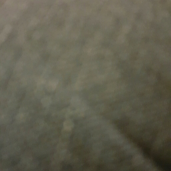 Profile Picture of Janice Duncan (@bluerouge) on Poshmark