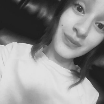 Profile Picture of Juli Gonzalez (@_juligonzalez__) on Twitter