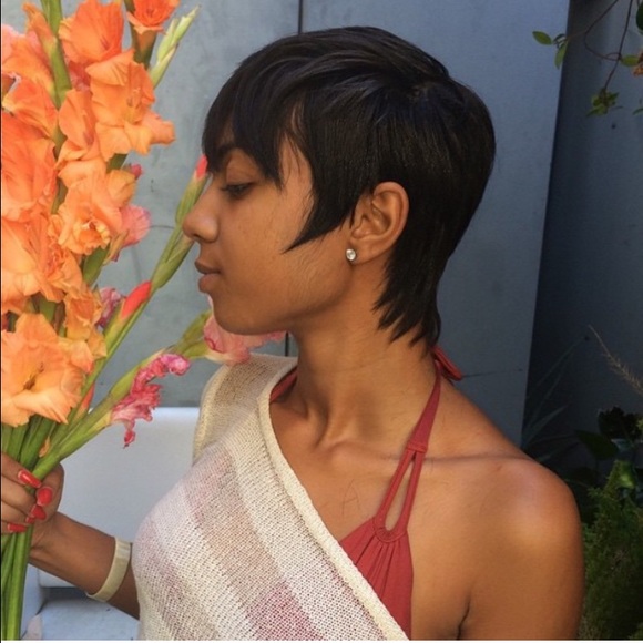 Profile Picture of Tionaya Jackson (@tionaya) on Poshmark