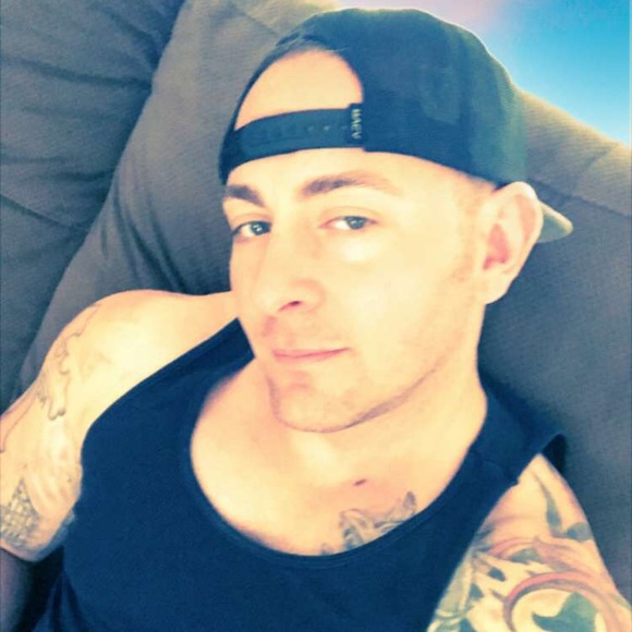 Profile Picture of Chad Crisafi (@tunchichuni) on Poshmark