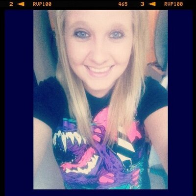 Profile Picture of Savannah Blanton (@SavannahPayne54) on Twitter