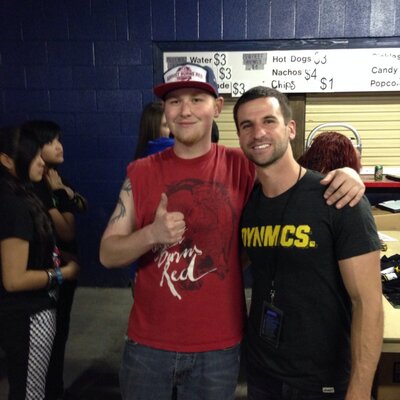 Profile Picture of Dustin Havens (@dustinwaffles) on Twitter