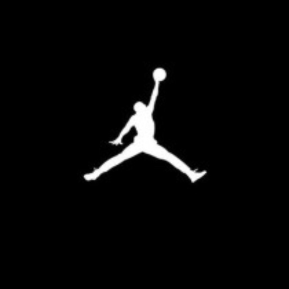 Sam Verdi - Poshmark Profile Picture of Sam Verdi (@samverdi7) on Poshmark