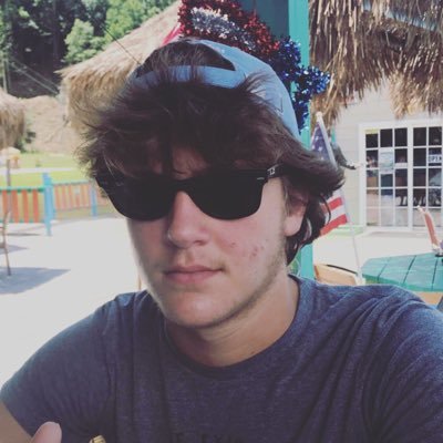 Profile Picture of Beau Barrett (@beaubarrettt) on Twitter