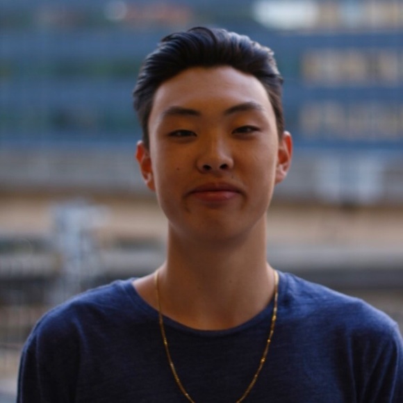 Profile Picture of Eugene Chae (@eugenechae) on Poshmark