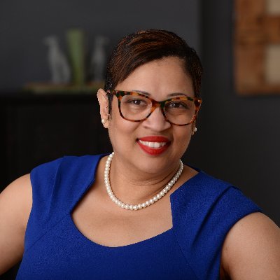 Profile Picture of Tracey Royal (@IllinoisWCR) on Twitter