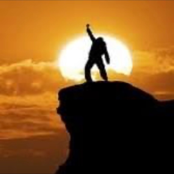 Profile Picture of Hubby Kingg (@hubbykingg) on Poshmark