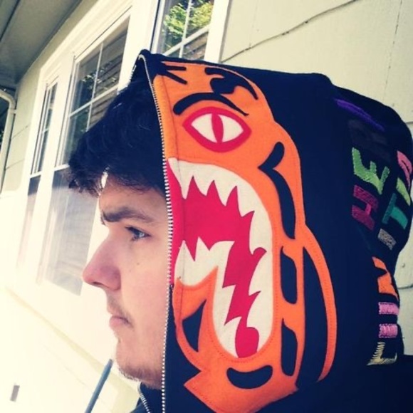 Profile Picture of Alexander Arruda (@menaces) on Poshmark