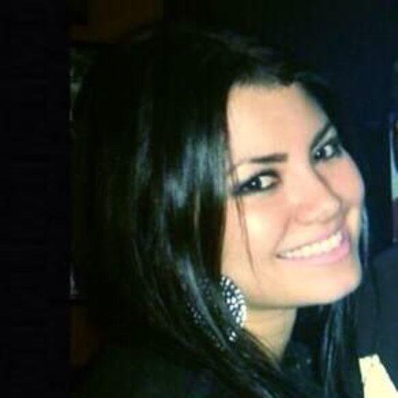 Profile Picture of Annie Arjona (@amapty) on Poshmark