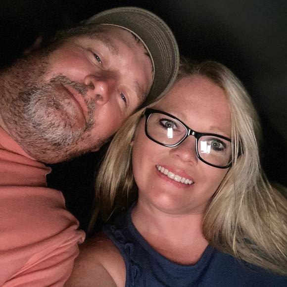 Jennifer Turnbow - Poshmark Profile Picture of Jennifer Turnbow (@jennt8808) on Poshmark