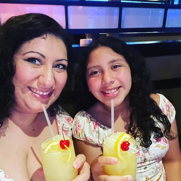 Profile Picture of Rosalina Ysais (@ysaisr28) on Poshmark