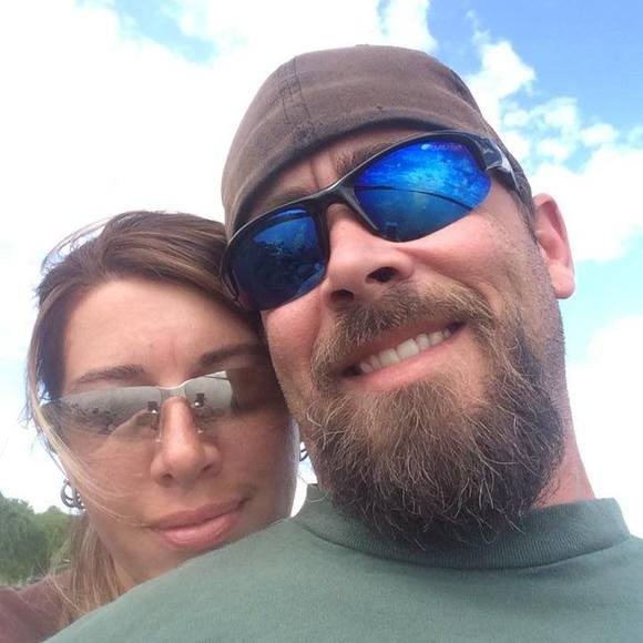 Profile Picture of Scott Rader (@srader1974) on Poshmark