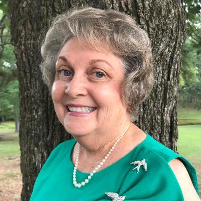 Profile Picture of Brenda Peeples (@arkbeelady) on Twitter