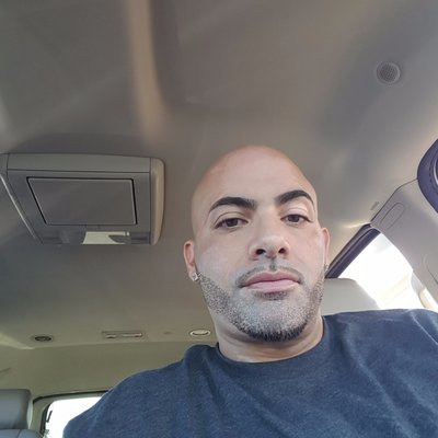 Profile Picture of Michael Renda (@MichaelRenda3) on Twitter