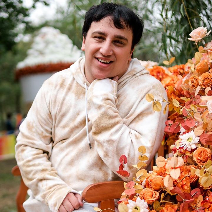 Profile Picture of jameslardizzone (@@jameslardizzone) on Tiktok