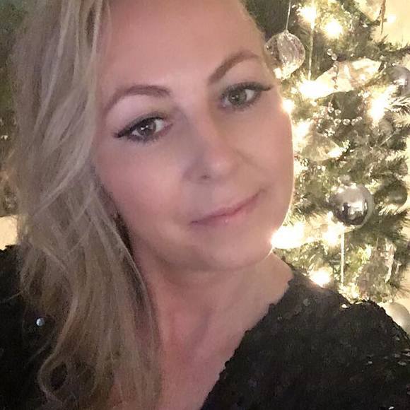 Profile Picture of Candace Amirault (@candacejabraun) on Poshmark