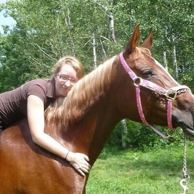 Profile Picture of Isabelle Dumont (@yzabel1993) on Twitter