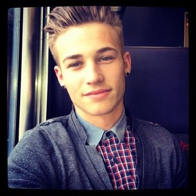 Profile Picture of Travis Coates (@C_travis_) on Twitter