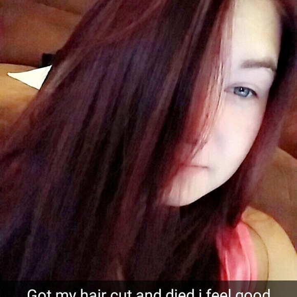 Profile Picture of Desiree Neidert (@desineidert) on Poshmark