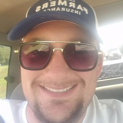 Profile Picture of Brett Knowles (@BrettKnowles999) on Twitter