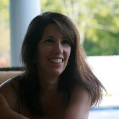 Profile Picture of Danielle Perry (@daniperrypr) on Twitter