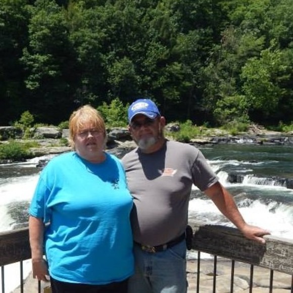 Profile Picture of Sharon Clingerman (@sharonclingerma) on Poshmark