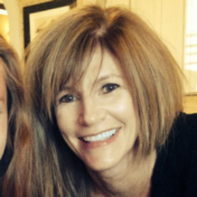 Profile Picture of Lucia Carter (@lcart24) on Twitter