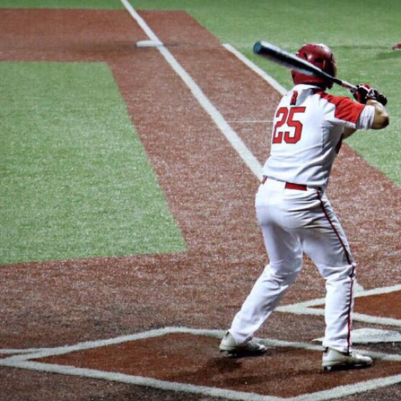 Profile Picture of Alejandro Mascorro (@mascor3) on Poshmark