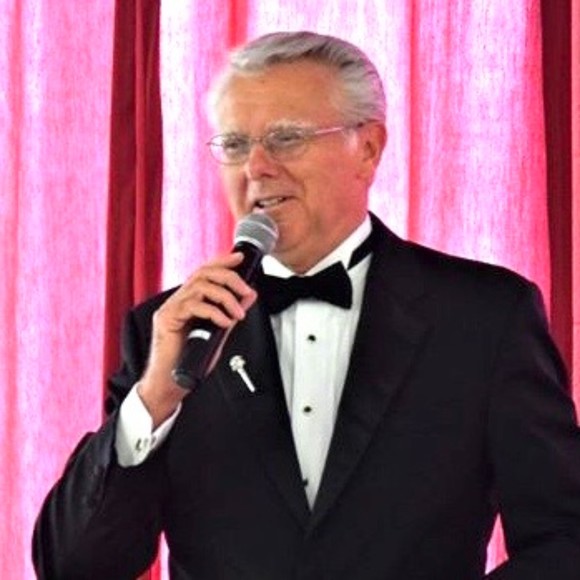 Profile Picture of William Rasmussen (@singingsinatra) on Poshmark